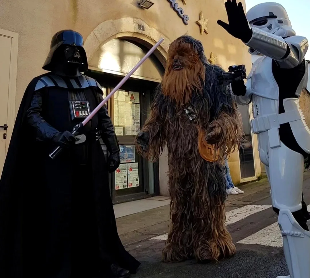 Parade Star Wars Dark Vador Chewbacca Stormtrooper